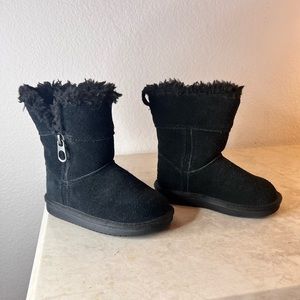 Koolaburra by UGG Girls’ boots - great condition